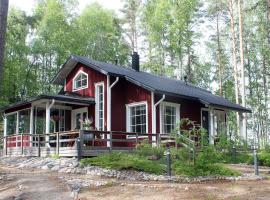 Holiday Home Villa raita by Interhome, hotell i Oravisalo