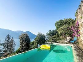 Ronco s/Ascona - Porto Ronco में, होटल Holiday Home Panorama Lakeview Lago Maggiore by Interhome