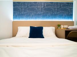 Behomy Boarding Ciledug, Hotel in Pasarjumahat-Kulon