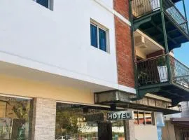 MON Hotel Boutique