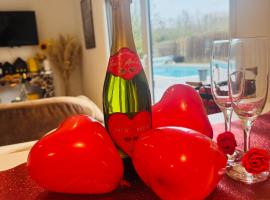 le chant de la rivière, Hotel in Abbeville