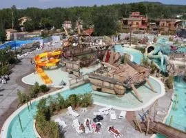 ZEcamping 4 étoiles avec parc aquatique club enfant animations sauna hammam