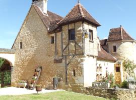 Gites des 3 Vallées, hotel in Salignac Eyvigues