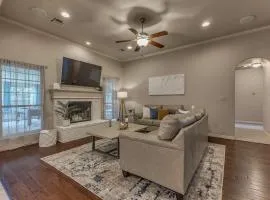 Elegant Comfort in Jenks!