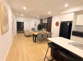 Modern 3 Bedroom Retreat in Gillieston Heights, hotel a Maitland