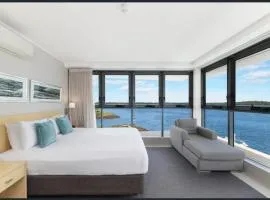 River's Edge Premium Retreat