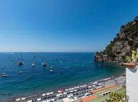 La Dolce Vita a Positano boutique hotel