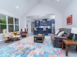 Steps to Fairway Hot Springs Village Golf Retreat