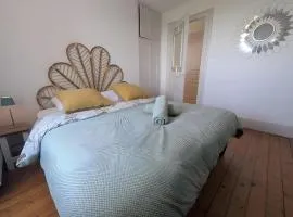 Aux Noces de Paulette