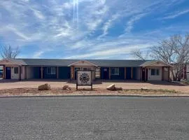 Red Rock Views Tiny Suite Kanab Basecamp