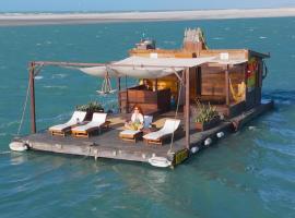 Yara Floating Villa，Guri&uacute;的船屋