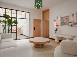 Centric 3BR Condo in Downtown in Oaxaca, hotel din Oaxaca