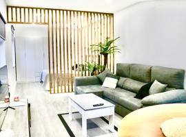 Atico Deluxe Limosa romántico moderno junto al mar – hotel w mieście San Ciprián