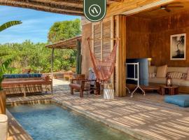 Stunning Two-bedroom Ocean View House - Mazul, hotell i Tlachicón