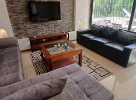 Appartement à Mermoz, nettoyage journalier gratuit, hotel di Dakar