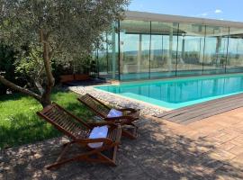 Corte Fratini Appartamenti, hotel a Trevi