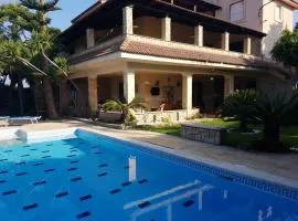 Villa Alaimo Pool & Sea