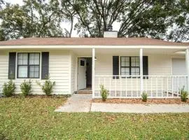 Coastal home near FLETC, I95, St Simons & Jekyll Island