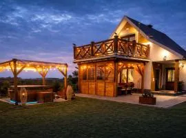 Domek NIVA z Jacuzzi i Widokiem na Zalew