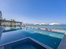 New Luxury 3 BR Condo Udara - Beach - Pool - SPA، فندق في بوسيرياس