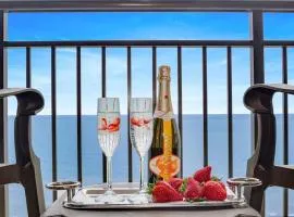 Paradise Awaits in Oceanfront Suite, Dogs OK! 1808 PG