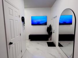 Stylish 1-Bedroom Private Suite - Miami, hotel v Miami
