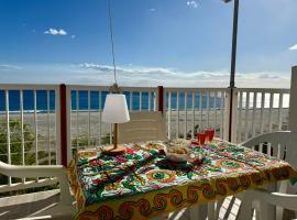 SanLorenzoBeach, FronteMare, Veranda Sleeps 4, hotel v mestu Marina di San Lorenzo