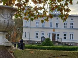 Apartamenty w Pałacu Lubiechowo, hotell 