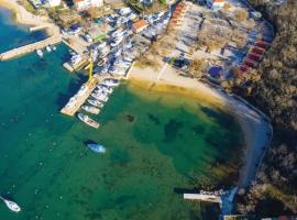 Apartment Lumia, Krk, hotel a Čižići