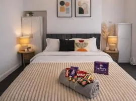 3-Bedroom Large House For Contractors, sleeping up to five