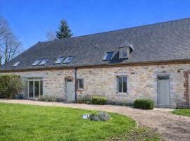 Le refuge de Séve - Domaine entier - 8 chambres - 15 pers - 6 sdb - Billard et Jacuzzi, Hotel in Seloignes