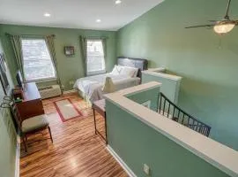 Suites On Chocolate - The Club