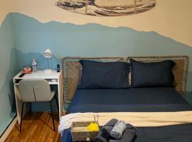 Guest bedroom 15mins away from nyc, hotel en Guttenberg