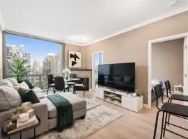 Bright and Comfortable 2BR Downtown Apartment for Families and Groups