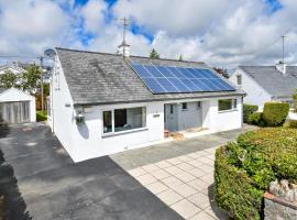 4 Bed in Pwllheli oc-morgra, Hotel in Abersoch