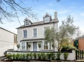 6 Bed in Pwllheli oc-argrai