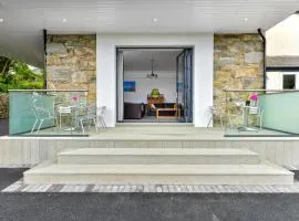 3 Bed in Llanbedrog oc-thehol