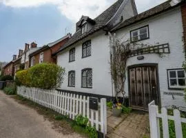 4 Bed in Saxmundham oc-oth