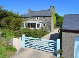 4 Bed in Aberdaron oc-fl055