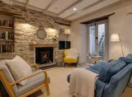 3 Bed in Fowey oc-p00871