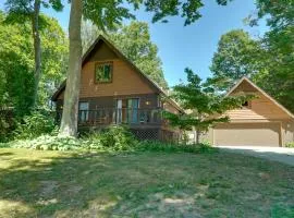 1 Mi to Tunnel Park Holland Home with Fire Pit