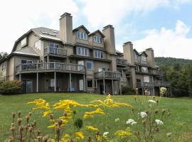 Solitude Village at Okemo by Vail Resorts, Hotel in Ludlow