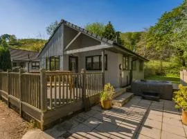 2 Bed in Bush oc-h31848