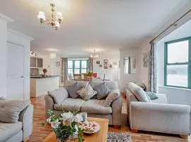 2 Bed in Broad Haven oc-s28021