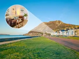 1 Bed in Llanfairfechan oc-t31122