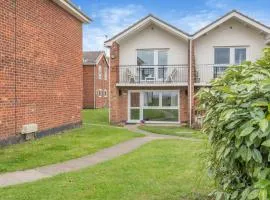 3 Bed in Corton oc-s32347