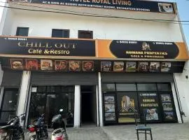 Royal living hotal