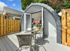 1 Bed in Abersoch oc-thepod