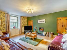 4 Bed in Richmond oc-e30633, Hotel in Richmond