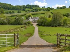 3 Bed in Llanvetherine oc-g31918